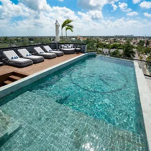 https://kippal-modern-oasis-aparthotel.allrivieramayahotels.com